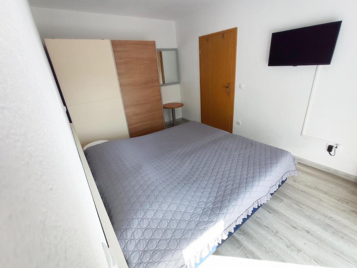 Casa Del Olivo Apartment Tucepi Bagian luar foto