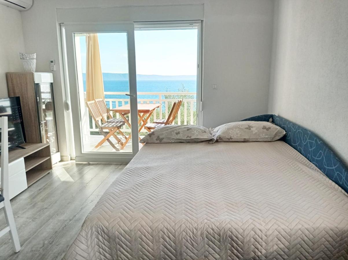 Casa Del Olivo Apartment Tucepi Bagian luar foto