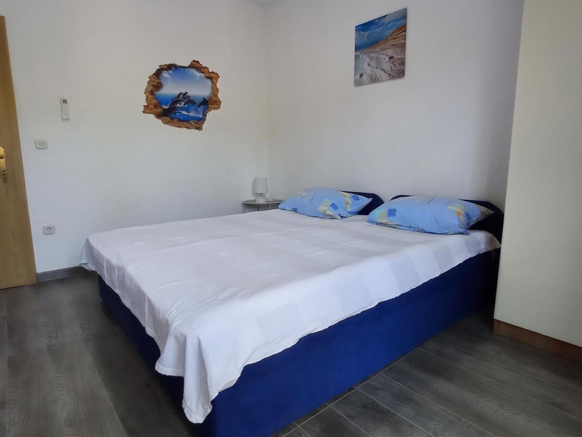 Casa Del Olivo Apartment Tucepi Bagian luar foto
